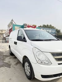 سلام. عليكم.   ستاركس مفتوح كير محرك مكفول 4 دسك سياره جاهزه تدفئه تبر...