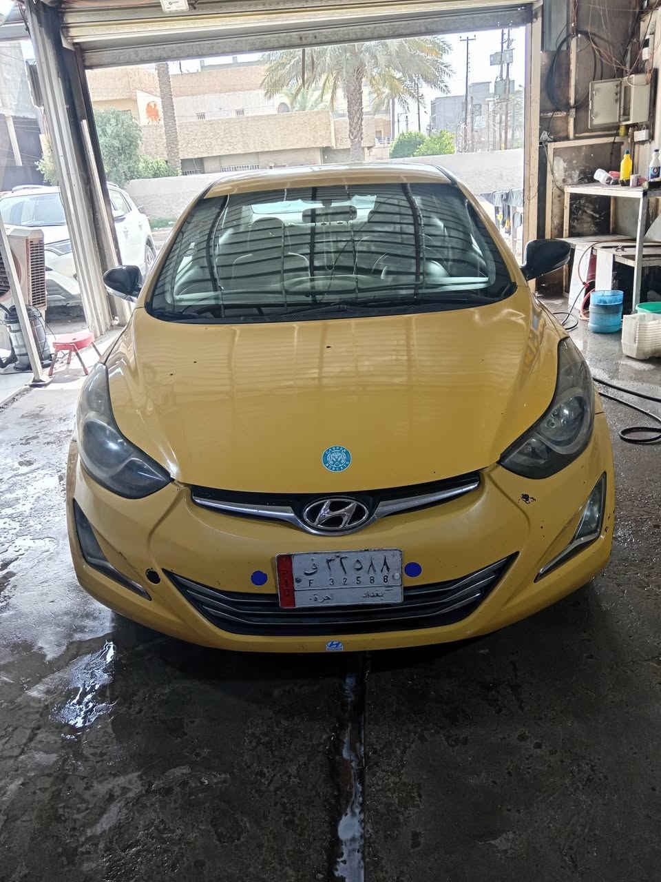 مكلف بالنشر
النترا مضلع أمريكي موديل ١٢
محرك دوش 1800
السعر ٧٨ وبيها مجال بغداد اليرموك 
*********** اتصل على هذا الرقم
