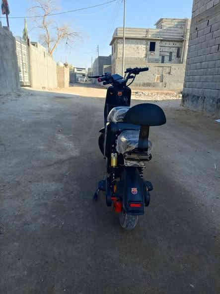 سلام عليكم دراجه شحن ار 9للبيع جديده سعر 470 وبيه مجال العنوان البصره نتومه رقم***********
