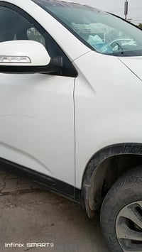 بوليش سيارات • جلي لايتات • قرب جسر دوميز