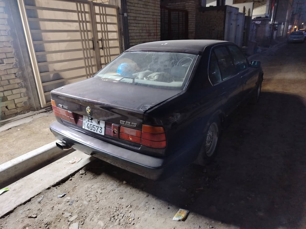 سلام عليكم شباب من رخصة الادمن بي ام ٥٢٥ لون كرزي عدل مسكر مديل 91 بغداد انكليزي بسمي محرك كير كفالة كشر نظيف غرفة نظيفة فقط البطانة الخلفية يرادلهه ترتيب بغداد البلديات ضباط الثانية سعر 60 وبيها مجال ***********
