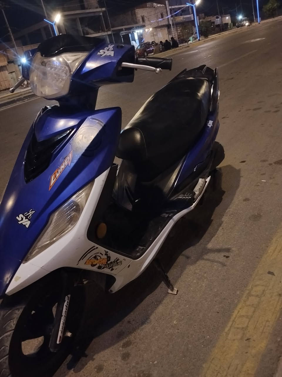 للبيع دراجه كامكو دراجه خير من الله كلة شغال لايتات اشاير هورن مكينة ناعمة حلوة الدراجة نكرا سلف السعر 200 بيهة مجال حك الجية مكاني كربلاء حي النضال يم المستوصف الاتصال *********** متواجد واتساب كذالك
