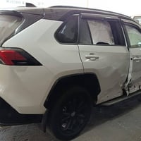 راف فور هايبرد • ٢٠٢٤ • فول SXT