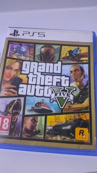 قرص GTA5 • نضيف • استعمال قليل