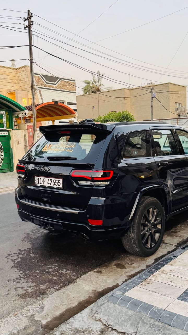 السلام عليكم
جيب كراند شيروكي للبيع بسعر مناسب
فول مواصفات
 موديل2016
رقم بغداد انكليزي ب اسمي تحويل ثاني يوم
ماشيه 100 الف كيلو 
محرك 3600 
مبرمج ع العادي والمحسن ماكو شي اسمه دوانز
فتحة سقف بانوراما
منظومه لايت زينون 
كشنات 5 تدفئة وتبريد
تدفئة استيرن
تحكم ستيرن كهرباء تصعد وتنزل
كشنات جلد بلاد مختمات 1941
كشنات كهرباء
شاشة جبيرة
جي بي اس
لايت وبگ لايت لد شكل الخليجي
جنطة كهرباء 
تبريد منفصل مناخين
اوتو ستوب
حساسات اطار
اوتو بريك من ترجع ع البك
رادارات جانبيه
تعتيم مرآة بالضوة العالي
لد محيطي للسيارة جميع الاالوان
سستم صوت عالي الوضوح والنقاوة
السعر وصور الحادث والسونار ع الخاص
اي تفاصيل اتصل  
مكاني بغداد الكرخ
*********** 
*********** فرقان الموسوي
