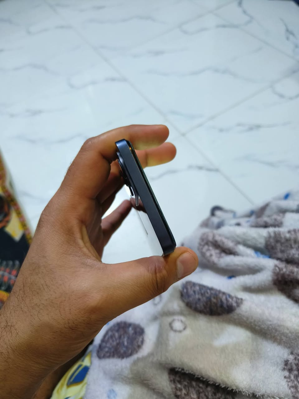 ربلمي c35
ذاكرة 128 عشوائيا 8 بطارية 5 الاف مايصرف ابد تنسا بل شحن
صوت عالي كامرات حلوه جهاز نضيف مابي عطل بصمه جانبيه شغاله 
مكاني الناصرية مركز السعر 85 الف


**إذا كنت صاحب هذا الإعلان وتريد حذفه لأي سبب، رجاءا أرسل رسالة إلى الدعم الفني**