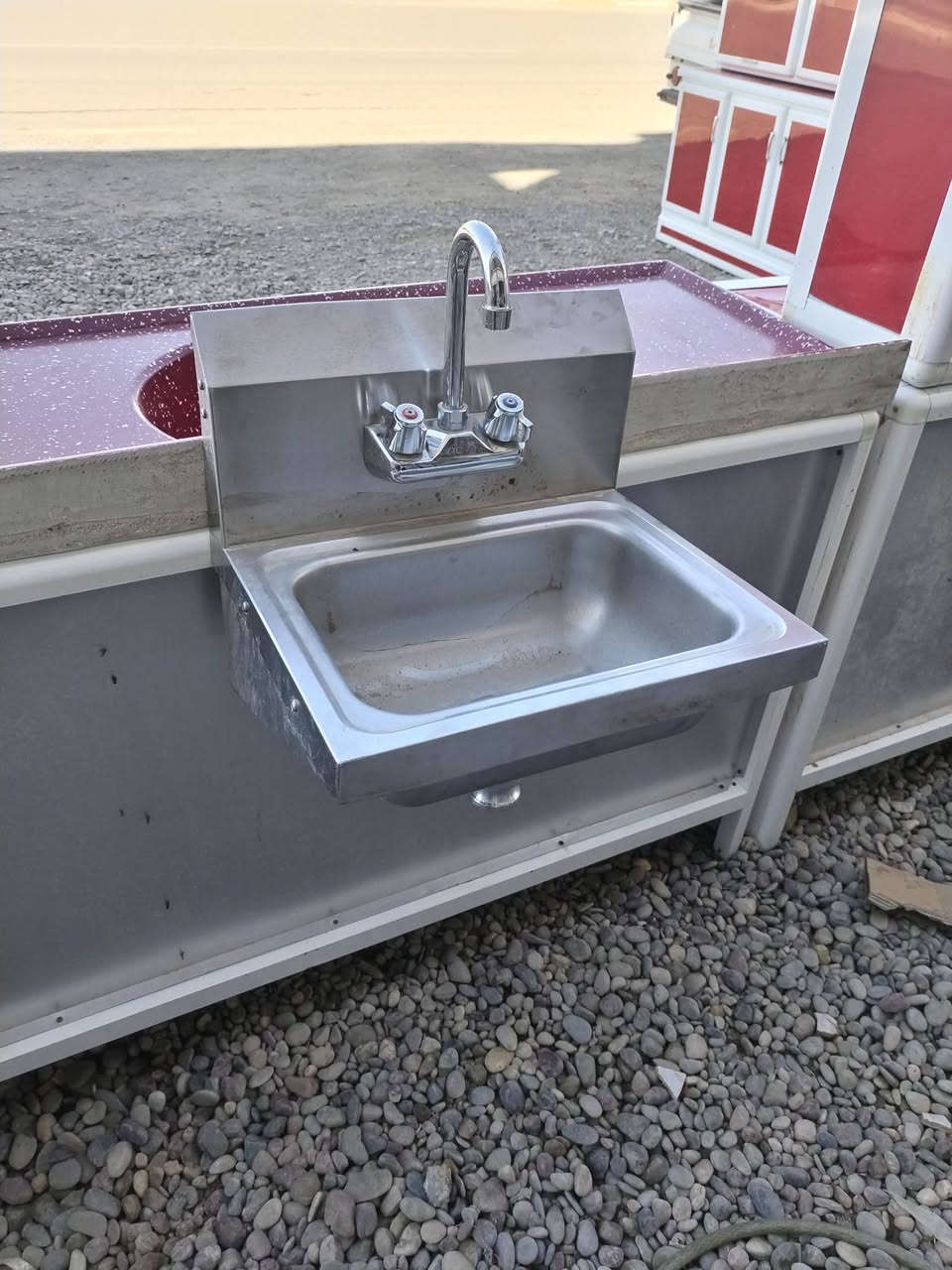 السلام عليكم  بضاعة جديده من الاثاث المستخدم وجديد 
العنوان الشرقاط الخضرانية الشارع العام محلات

 مروان  ألسيد   ***********.  بي واتساب
