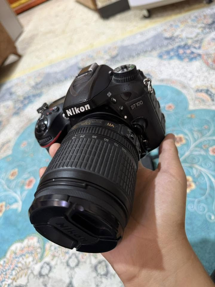 كامره نيكون 7100 شتر 11k ملحقاتها بطاريه2 وشاحنه 1وحزام 4ورام 2وعدسة 105mm وقبق وجنطه 1نظافه 85% سعرها ٦٠٠ الف بيها مجال مكاني السماوه قضاء الرميثه  الرقم واتساب ***********
اتصال ***********
