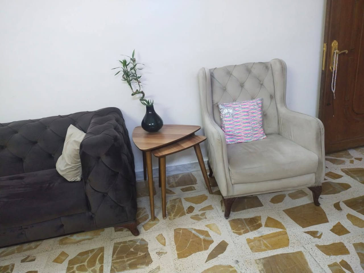 للبيع اي استفسار على الخاص


**إذا كنت صاحب هذا الإعلان وتريد حذفه لأي سبب، رجاءا أرسل رسالة إلى الدعم الفني**