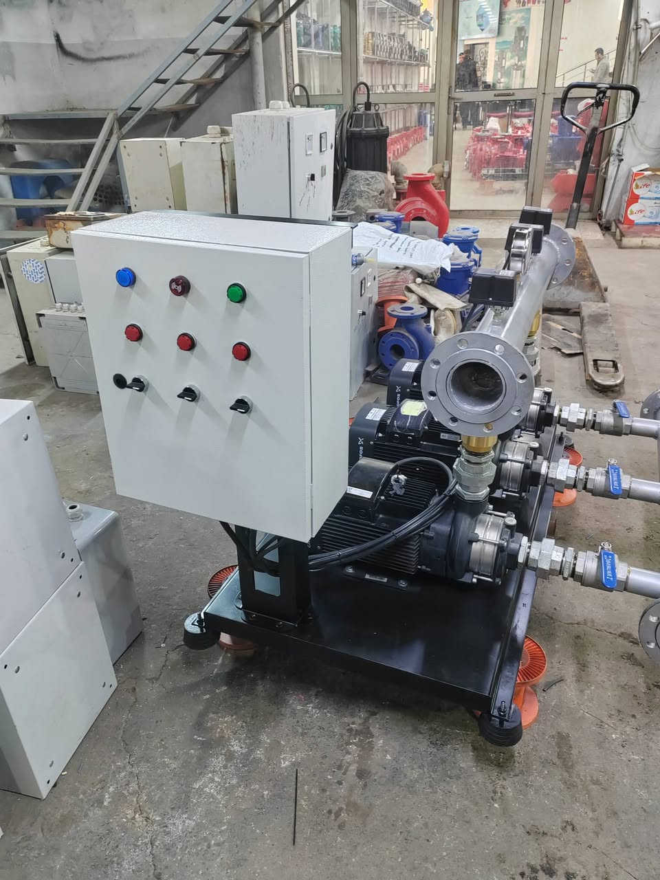 يتوفر لدينا افضل المضخات ومن ماركات كراندفوس وفرانكلين وساير وعمل سيت مضخات ثنائيه ثلاثيه ومع لوحات متغير السرعه بمواصفات عالميه
وشركه بروسك الموزع الرسمي. العراق أربيل فلكه باز هاتف ***********
***********
