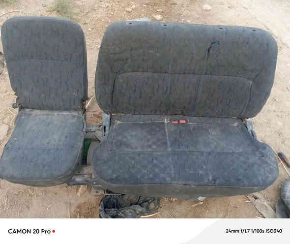 سلام عليكم
تخم كشنات بدون القمبوره وسايق 
نضيفات كلش سعرهن ٤٥٠
مكاني نجف 
اي ستفسار اتصل عل رقم فقط 
***********
