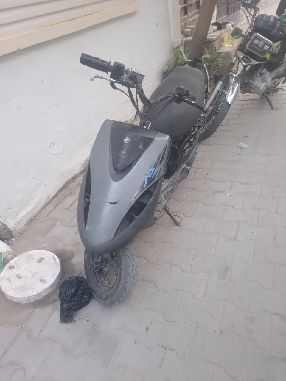 سلام عليكم ماكس كوم حديد ابيعلك ب250 وبيها محال بغداد حي اور رقمي ***********
