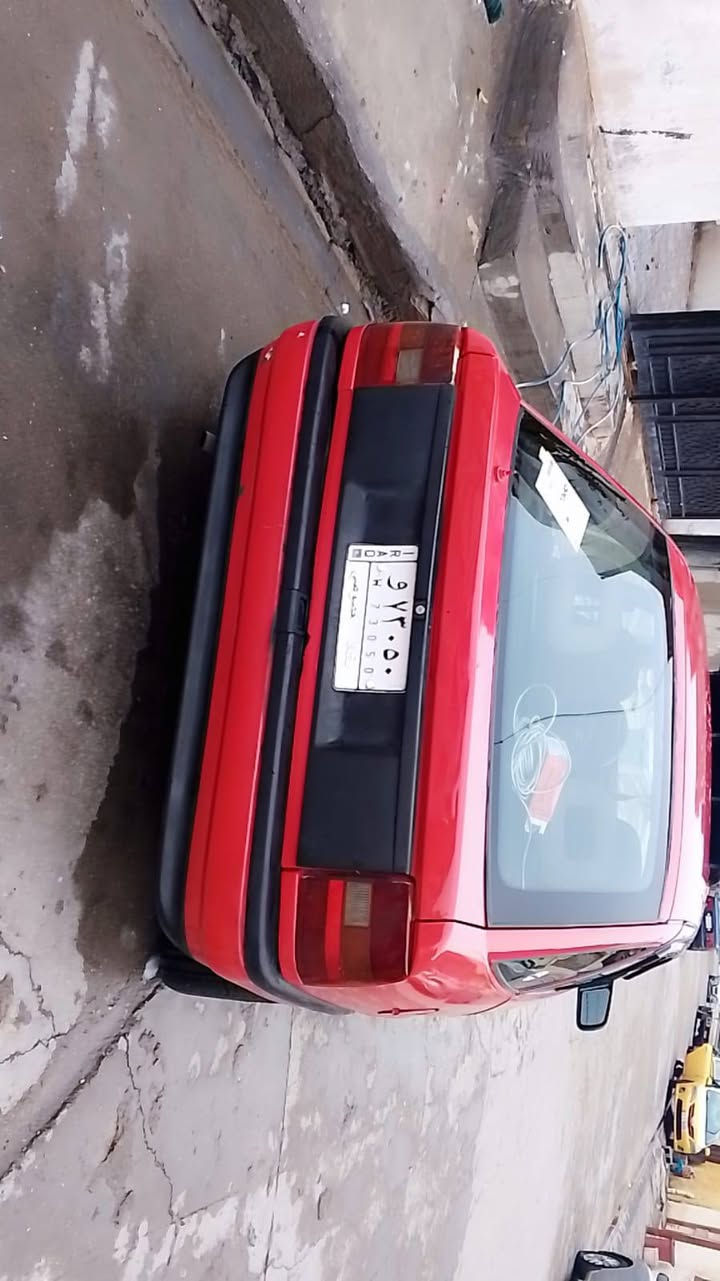 السلام عليكم
أوبل فكترا موديل 1992 رقم بغداد مشروع وطني 
محرك 18 بي بخار صدر تايرات جديد مصبوغ للجماليه 
مراوس بتكسي إذا اكو  هذا رقمي ***********
مكان كركوك
