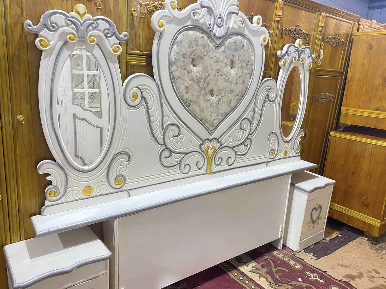 غرفه عراقيه ستخدام قليل نظافه 90/100
الاستفسار خاص أو تصال ***********
