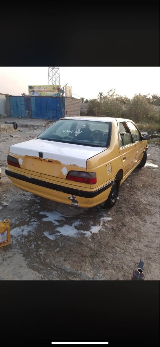 بيجو بارص 2011  بديها حلو مكفوله من الضربه سياره محرك ستوه مجفت كيرها حلو  ابيع كوم حديد رايدلها ترتيب كهربائيات وارقامها علاستلام  يعني تجي تاخذها سحب  مكاني البصره راعيها موجود سنويه لل29 
سعر 18 وبيها مجال *********** البصرة, العراق
