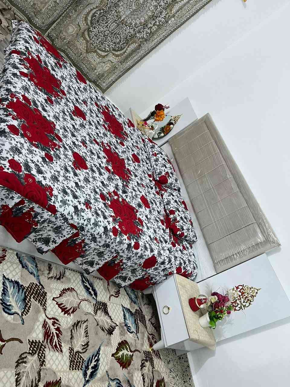 سلام عليكم غرفه للبيع كامل mdf ٦ قطع 
للتواصل ***********
