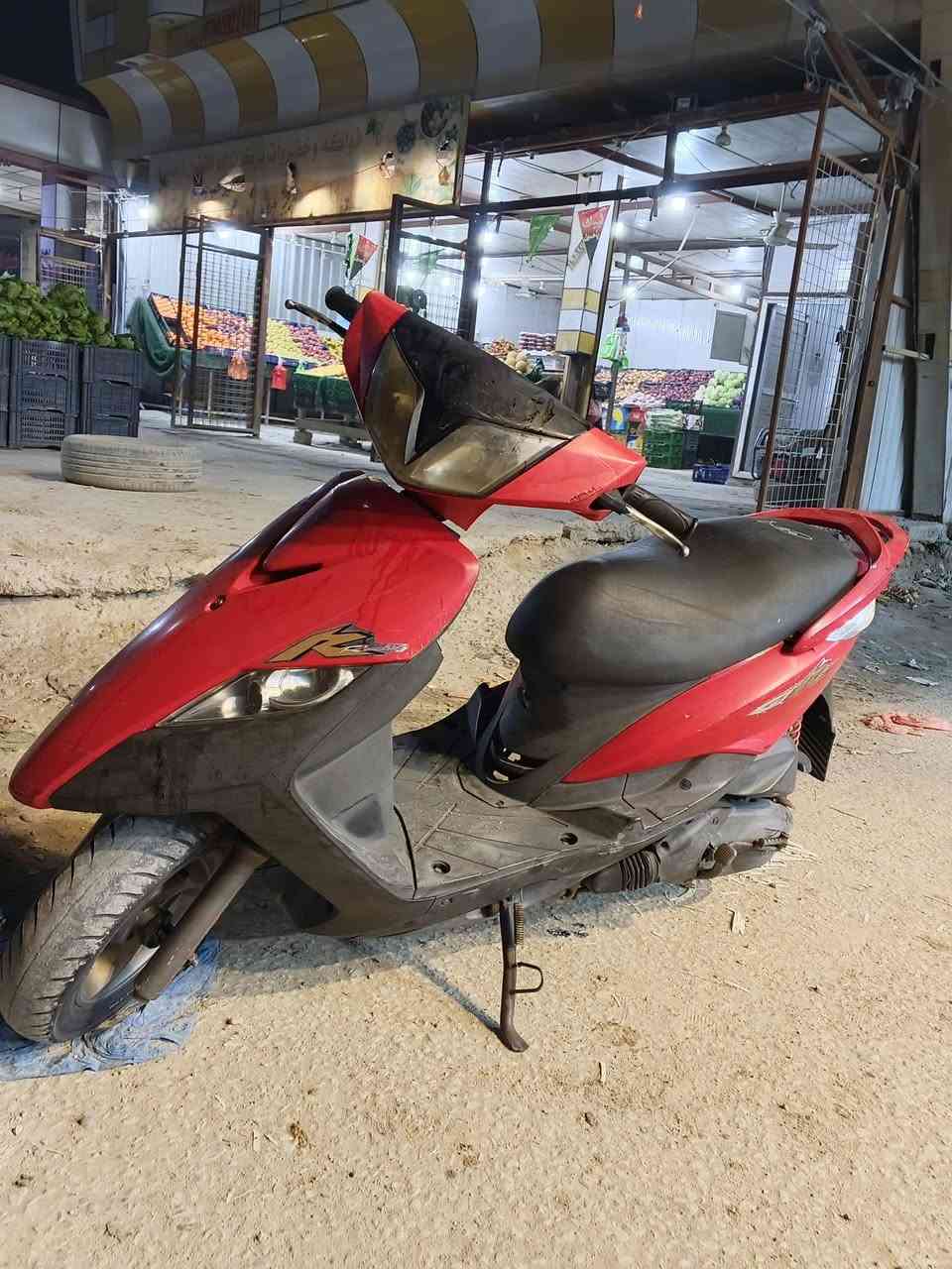 السلام عليكم ثعلب للبيع
طلعت من الوكيل قبل 4 ايام دراجه 
*********** تواصل
سعرها 950
