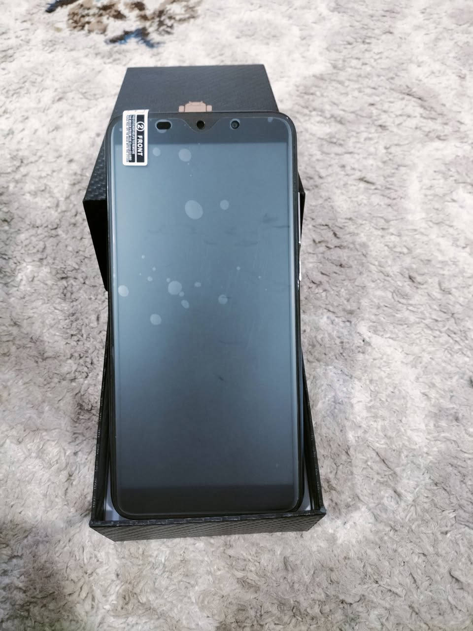 السلام عليكم موبايلات عدد3 صيني جديد ما مشتغل شرط الشغل بل كارتون سعر الواحد 65 الف الشراي يخابر *********** مكاني كركوك
