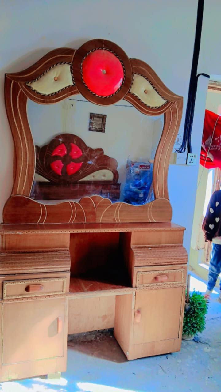 السلام عليكم
بيع مستعجل غرفة نوم جديدة تسكام السعر خاص


**إذا كنت صاحب هذا الإعلان وتريد حذفه لأي سبب، رجاءا أرسل رسالة إلى الدعم الفني**