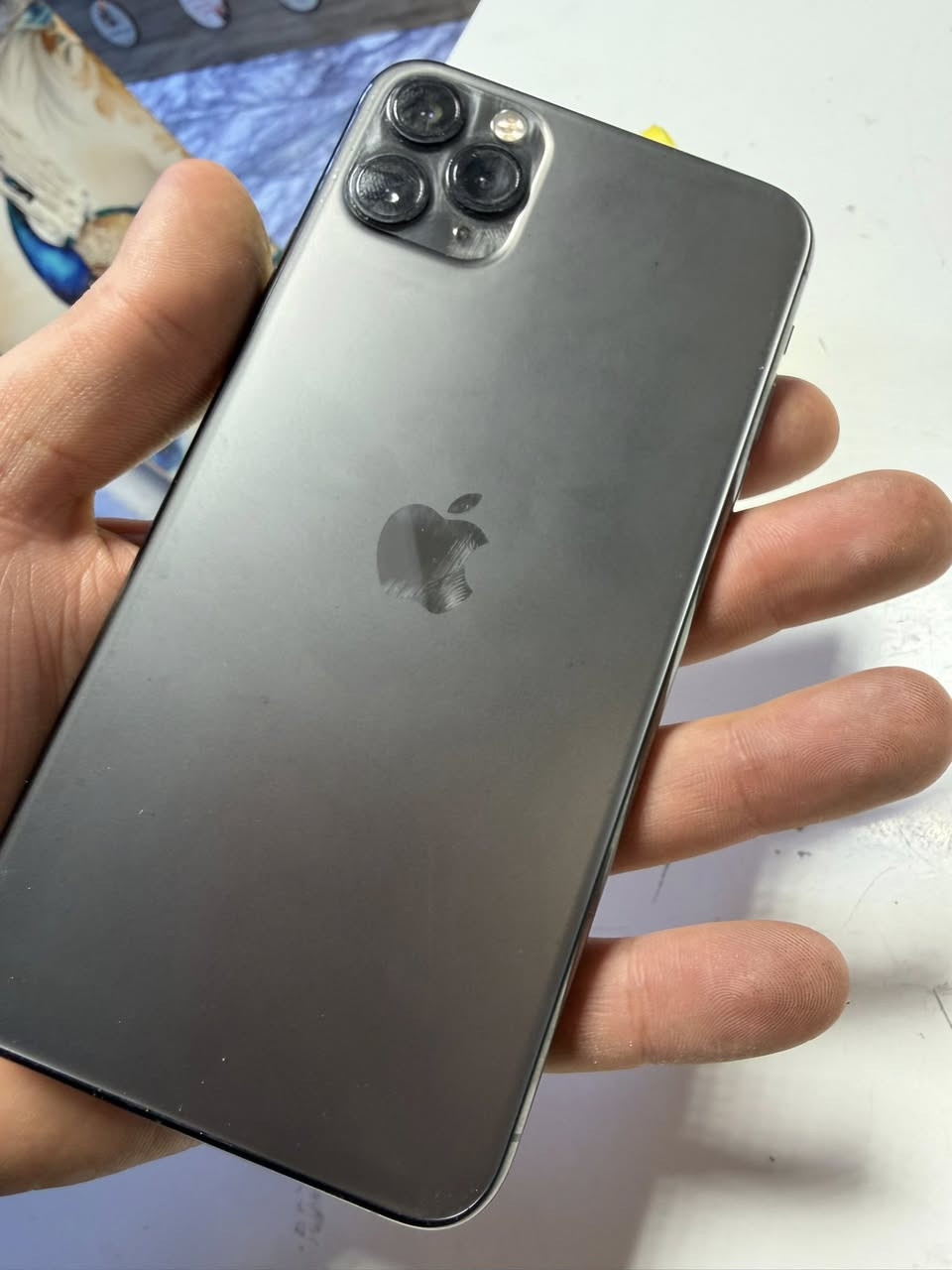 آيفون 11 برو ماكس
تلفون كله شغل اي نقص مبي ضهر الك تلفون آخو جديد 
بطاريه 89 
ذاكره 256. 
تلفون اخو جديد  سعر 350 قفل 
عنوان الاعظميه  
***********
