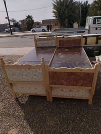 يوجد جرابي جديد نفر واحد الاستفسار على هاذه الرقم 07855251162 بي واتسا...