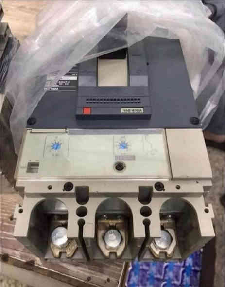 سلام عليكم ورحمه الله وبركاته
يوجد لدينا جميع الكونتكترات قواطع 
 اصلي جدا نضيف ABB . شنايدر فرنسي 
جميع الامبيرات متوفره بنسب الاسعار
 الاستفسار خاص 
👈***********👉 حسين عكد 
خدمه توصيل جميع محافضات العراق#
