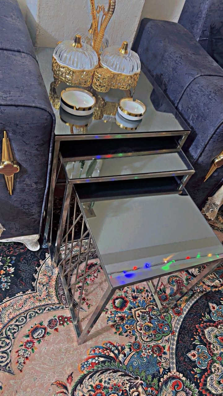 سلام عليكم عندي اثاث كامل البيع مكاني بغداد الدوره اتصال ***********
واتساب ***********
