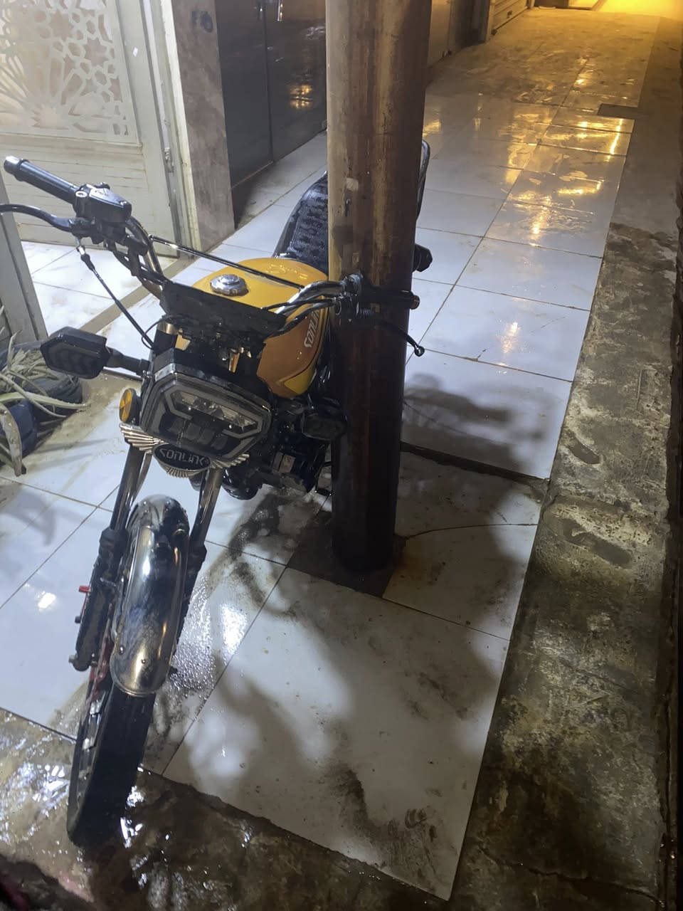 عليكم ايراني للبيع المكينه مامفتوحه هيه ولكير مكفوله عنواني الدوره 
رقمي:***********
