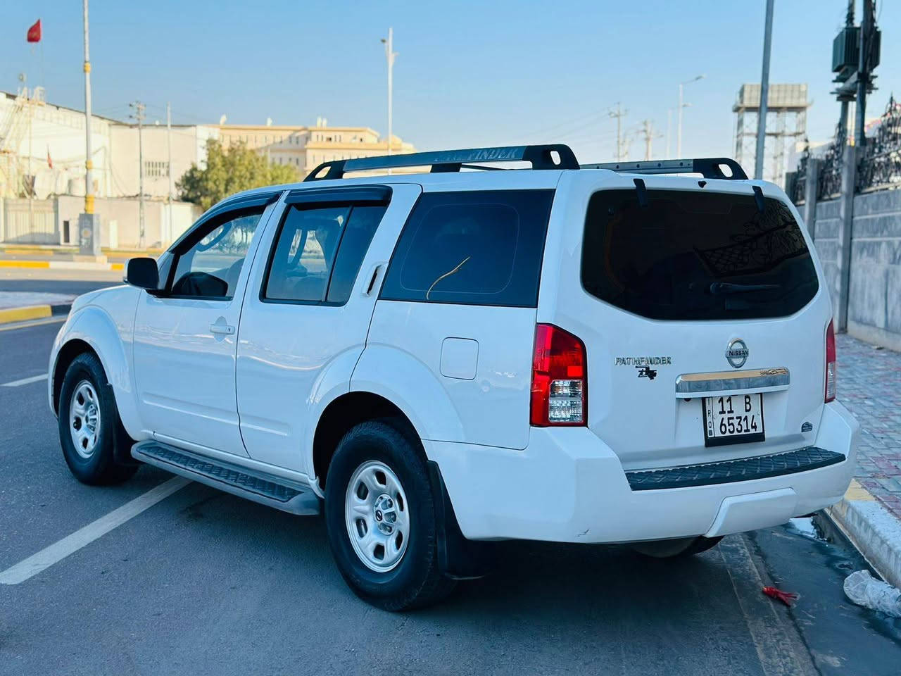 نيسان بافندر موديل 2011وارد خليجي مكلف كفاله عامه من ضربه وصبق وتبديل سعره 114وبيه مجال رقم هاتف***********موصفات شاشه كامره خلفيه مثبت سرعه تحكم استيرن قطعتين تبريد حساسات خلفيه حساسات خلفيه مكان سياره كربلاء مكلف بل نشر كربلاء, العراق
