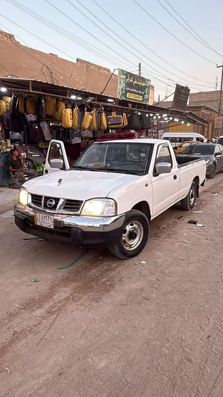 سلام عليكم اللبيع نيسان 2012 سيارة جديدة 
رقم ***********
