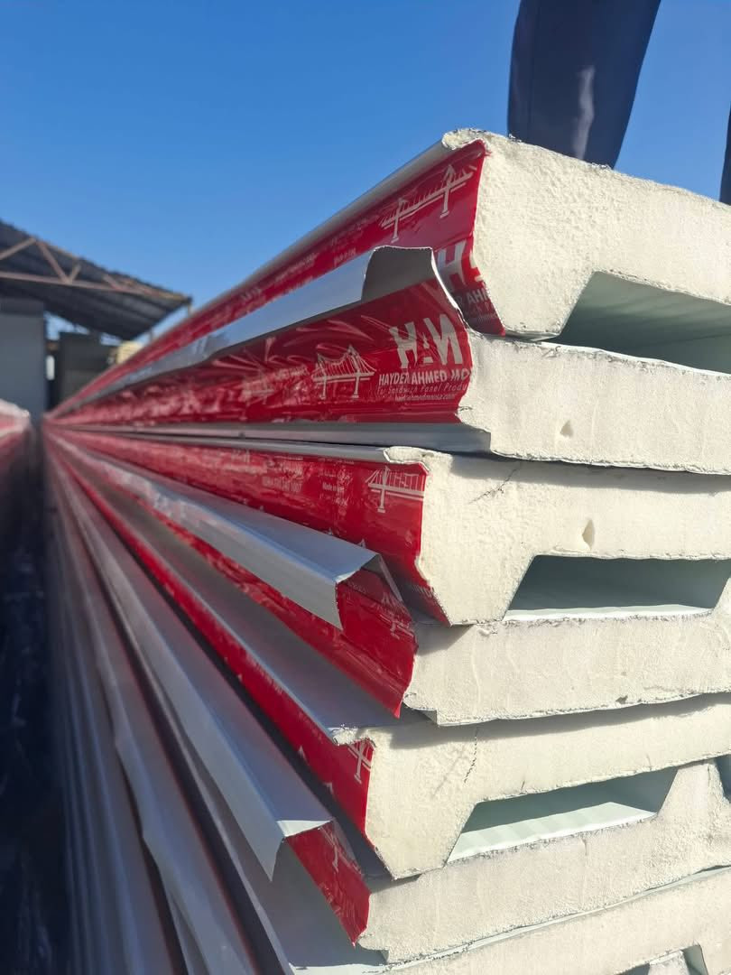 ابيع واشتري كافه انواع الحديد المستعمل واشتري أنواع السندويج ويوجد السنوديج جديد سعار جملة رقمي ***********
