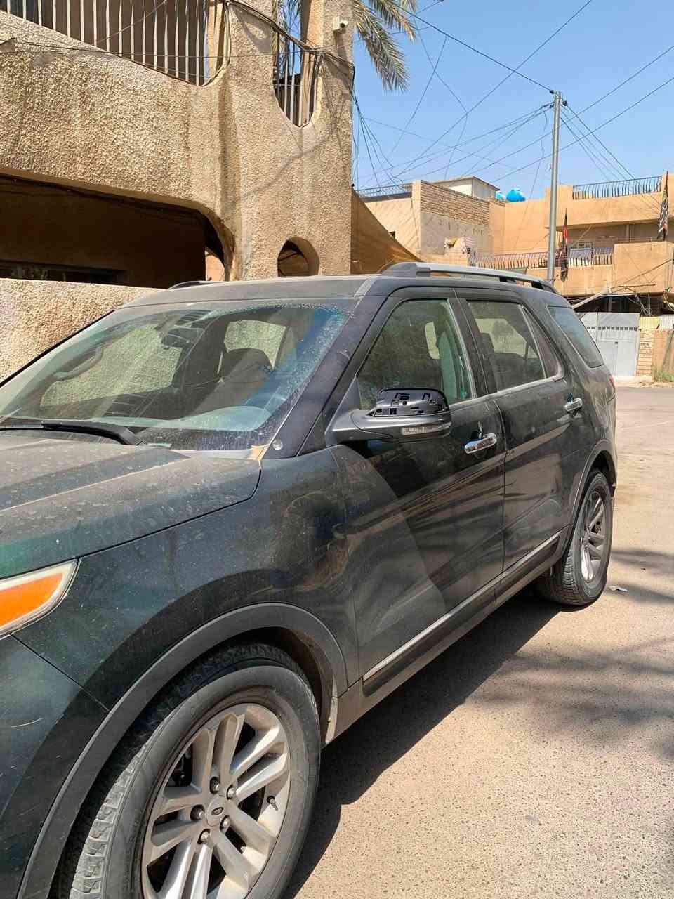 للبيع فورد اكسبلورر ٢٠١٣ xlt رقم مميز تقريبا يرادلها ترتيبات و صبغ ضررها صفحه اليمين بابين اعتقد رايدها ١١٠ ورقه وبيها مجال مكاني بغداد للاستفسار ***********
