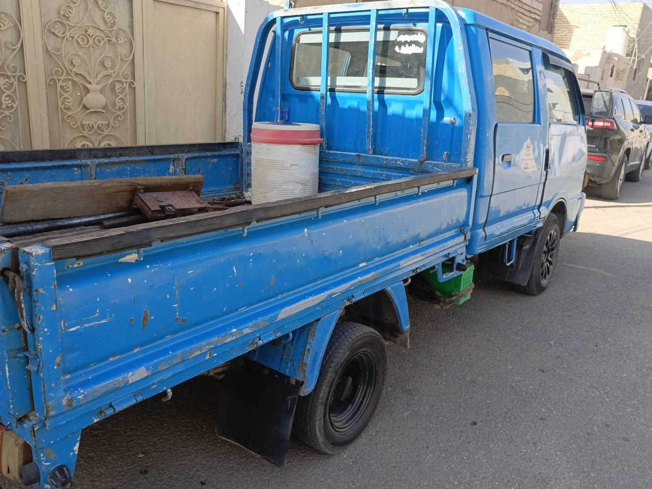 سلام عليكم شلونهم الشباب 
مختصر الكلام السياره جاهزه وماناقصهه شي
يعني تريد شويه تعديلات واني مكلف بلنشر وهاذه رقم راعيهه الي يحب يقتنيهه يتصل على صاحبهه ويتفاهم وياه
‏‪***********‬‏
