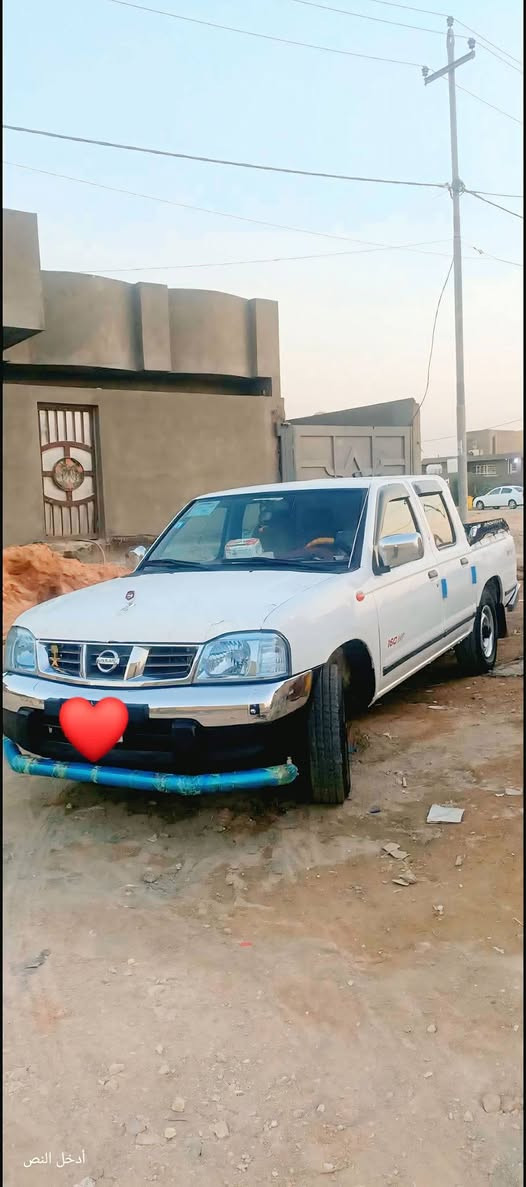 سلام عليكم سيارة نيسان بيكم موديل 2014سياره جديد حداديه تخم تاير كله جديدالسيارةجديده شوفت عينك مكفوله مكينه وكير كله جديد تبريد شغال السيارة بسمي السعر142وبيه مجال بسيط مكان النجف الاشرف
رقم السياره ميسان 
***********
