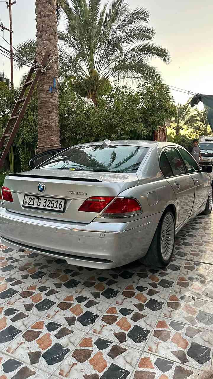 للبيع باخرة 2007♥️.
السلام عليكم باخرة 2007
فول مواصفات للاخير مبيها نقص برغي 
من غرفة من تبريد ثلج شادلها سقف روز 
المهم السيارة مصروف عليها بس ترتيبات 2,500دولار
ع اخر حبابه مبيها اي نقص
محرك 8سلندر حجم 740
رقم شمالي سليمانيه 
حادثها فقط صبغ حزام وسونارها موجود 
رايدها بـ 14,000وبيها مجال 
هـ***********
هـ ‭***********

