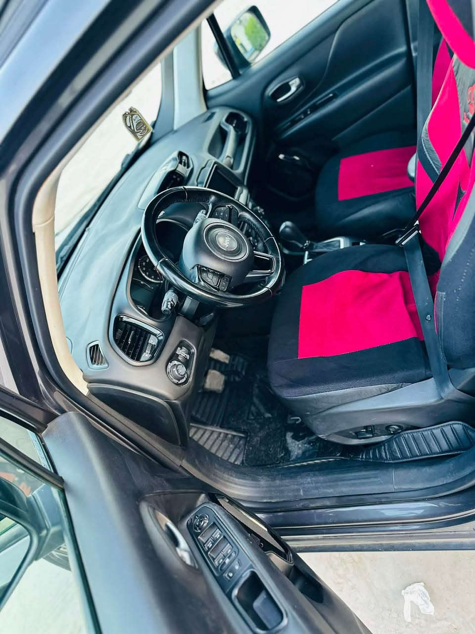 بيع مراوس حسب قناعه
جيب رنجديد  موديل 2017
سنوى رقم زنكه جديد بسمى بشرط تحويل وكاله نفس يوم 
فول مواصفاط بصمه شغال باب بصمه محرك كبير24💪مرغوب بدوت توربو تحديد سرعه كامره فليوم حاسه بريك بصمه هنر بريك بصمه سياره مواصفاط حلو مرايه كهربا جامات كهربا شبرين بوند صبخ بدون داخا بشرط كير محرك تبريد سياره لوك مابى برغى نقص تايرات جديد 
سعر 125 $
***********

جيب رنجديد موديل 2017
سنوى رقم رنكه تازه تايه تازه بشرتى تحويل وكاله  فول مواصفاته بسمه و شاغال و بسمةى دركا مكينه 24 مرغوب تحديد سورعه و سوكان فليوم و نينوك كاربا و شاشه كةوره و كامره بشرتى كيرو مكينةو تبريد سياركه لوكه دينارى نوقسانى تيا نيه 
سعرى 125 ورقه و توزى مجال
*********** واتسال كالار, السليمانية
