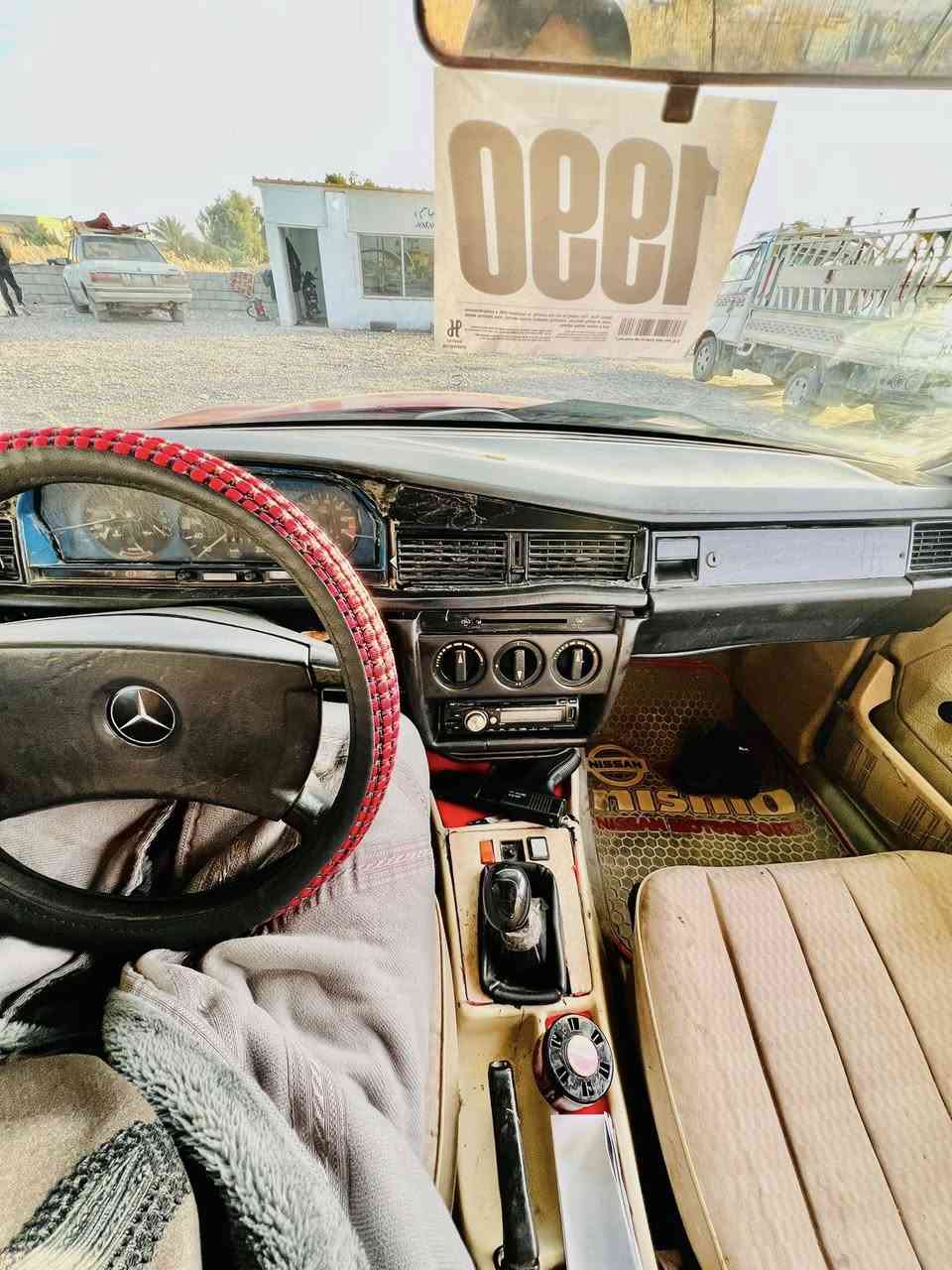 مارسيدس 190 حبل حبل
كير محرك شرط صدر امامي خلفي جديد شرط 

طخم تاير جديد شديتو 

كهربائيات كلها شغاله سياره بلادي ومال بيت

سعره 15 ترهم مراوس حب القناعه عنواني شركاط 

***********
