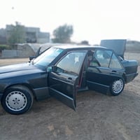 مرسيدس ١٩٠ • ١٩٨٩ • ديزل توماتيك