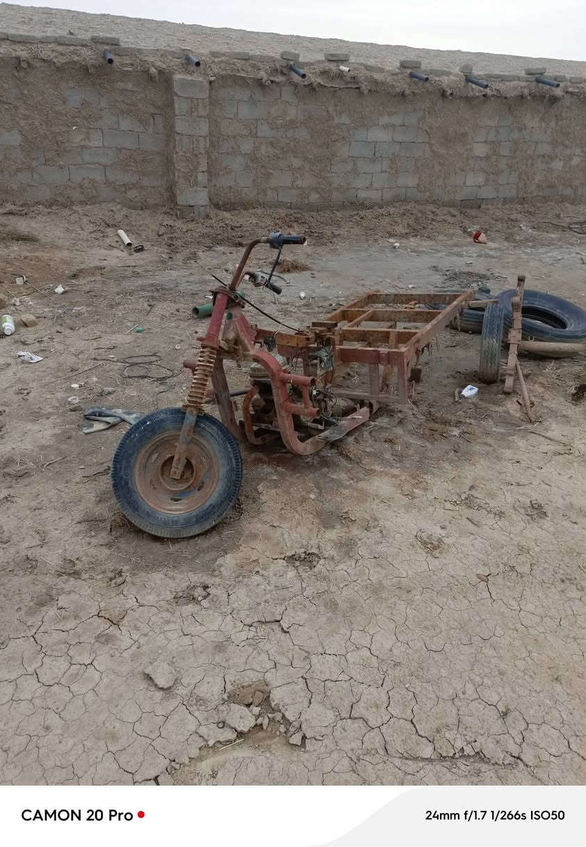 سلام عليكم ستوته للبيع تفصيخ محرك شغال اكسن مشروط وبدي نضيف ما بي خياس وتايرات جدد وشاصي خايس المكان واسط الحي اتصال على الرقم ***********
