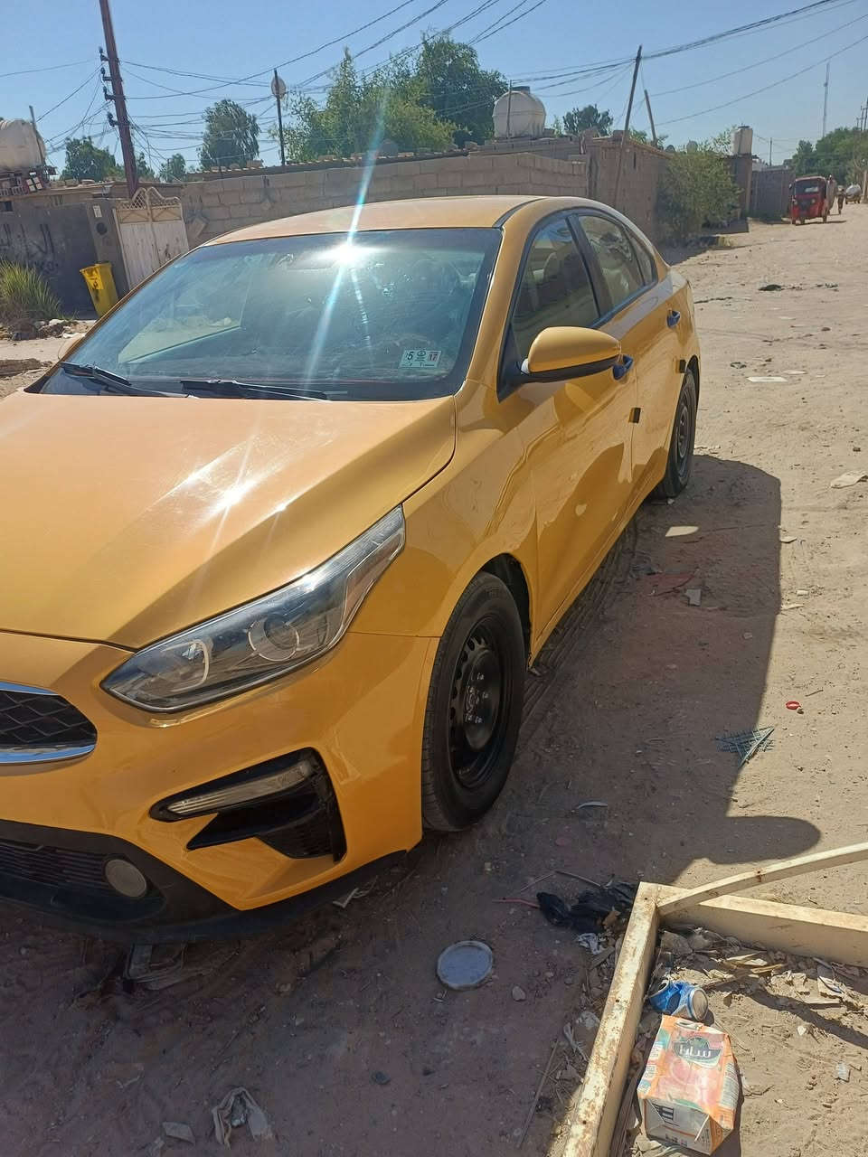 كيا فورتي موديل 2019 حادث فقط جاملغ امامي بدون ارباك السعر 120 وبيه مجال *********** المكان كربلاء سياره بسمي
