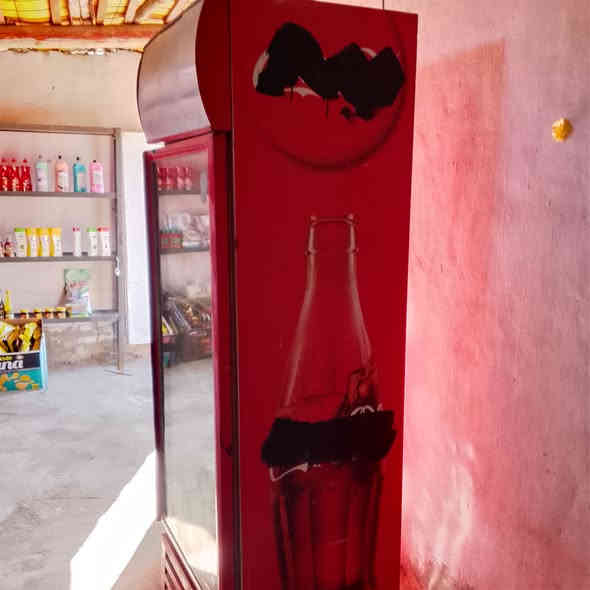 السلام عليكم موجود براد للبيع كلشي ما بيه يشتغل ويبرد عوزه بس كنديسر  اليريد يشتريه يتصل على هذا الرقم ***********
