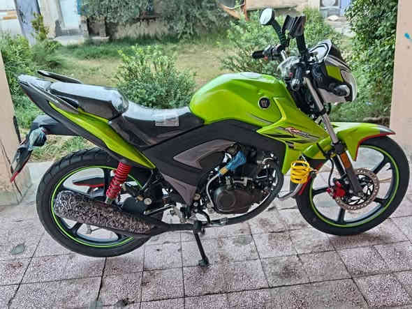 السلام عليكم
دراجه هاوجي للبيع جديده فوول
موديل2021
مسجل او كامل عربي
السعر 16$ اوبي مجال للشراي
مكان الرمادي
الاستفسار ***********
