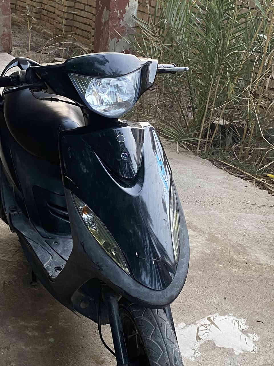 ماكس للبيع الدراجة خير من الله شلعة ومعدل صارلها ٣ اشهر نازلة من الرمبة مكينة مكفولة ممفتوحة قفلها ٦٥٠ مكاني داموك الضباط .
*********** واتساب .
