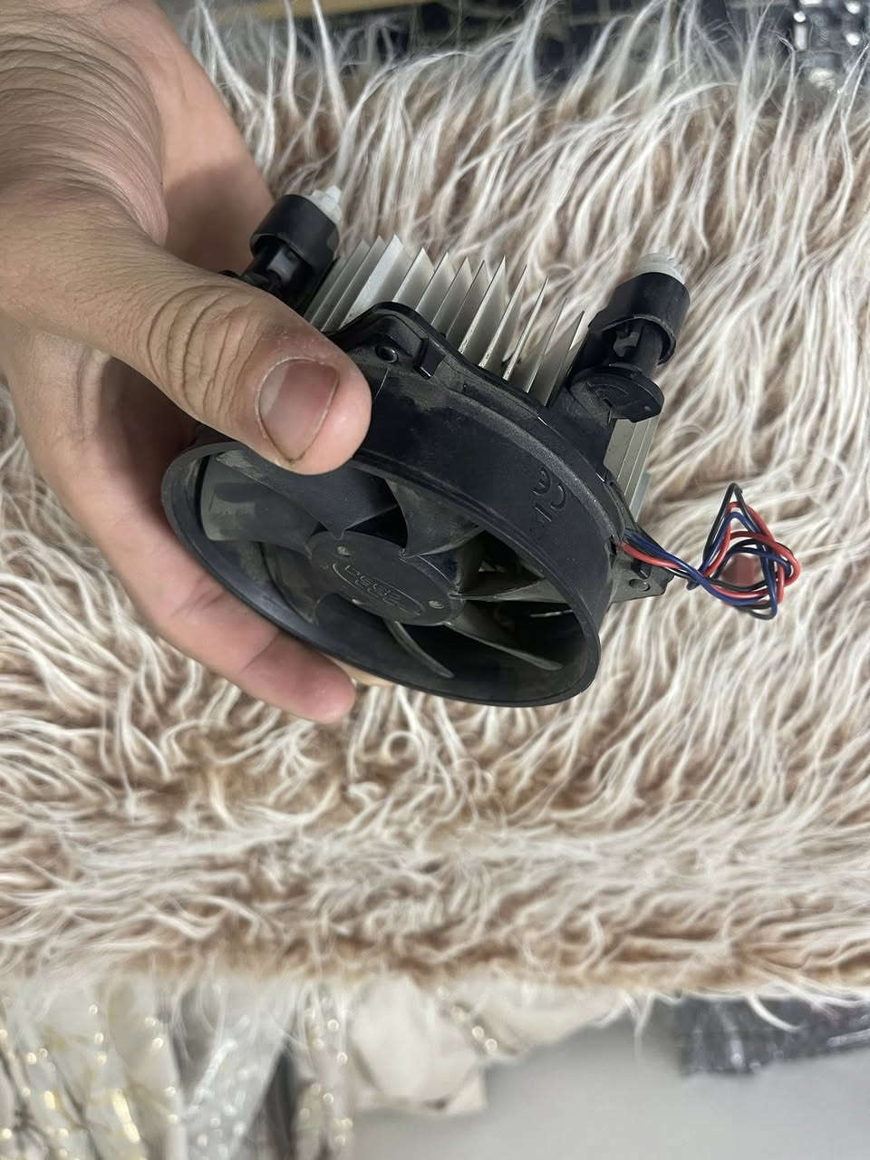 كارت شاشه rx580 8g
باور سبلاي 550W

مذربورد (ما اعرف شركته )

رام 16g 

مذربورد msi

مبرد 

حط سعرك وبل عافيه


**إذا كنت صاحب هذا الإعلان وتريد حذفه لأي سبب، رجاءا أرسل رسالة إلى الدعم الفني**