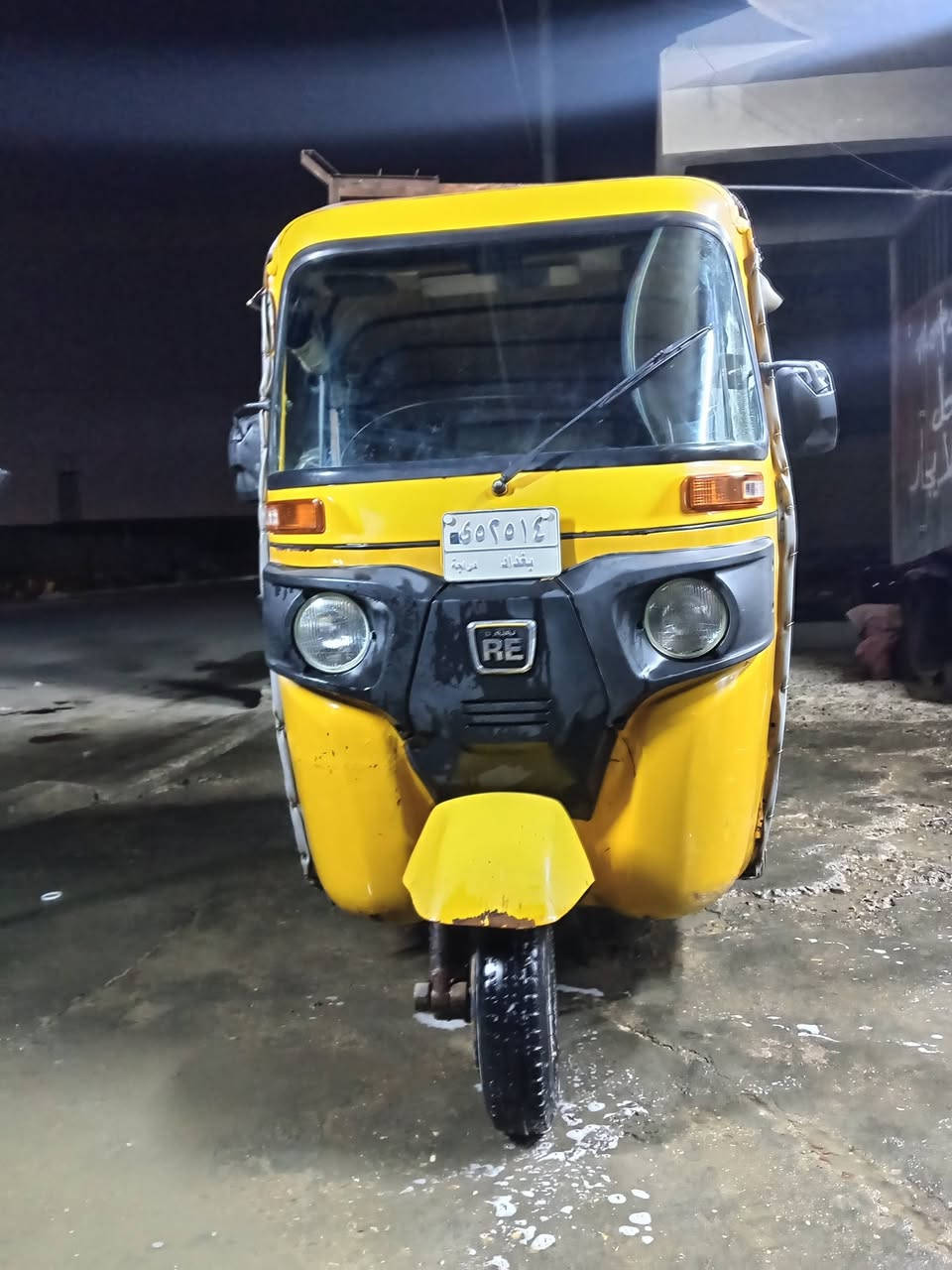 سلام عليكم تكتك للبيع موديل
٢٠/٥
السعر
٧مليون وبيهه مجال 
   رقم الهاتف ***********
