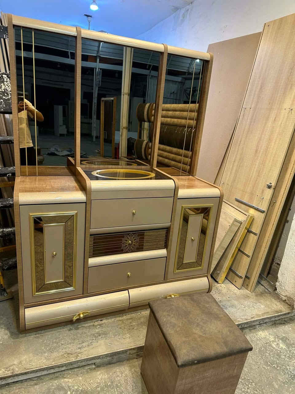 غرفه تركي 11قطعه تركي الاصلي نظافه 95 واصل شد او نقل


**إذا كنت صاحب هذا الإعلان وتريد حذفه لأي سبب، رجاءا أرسل رسالة إلى الدعم الفني**