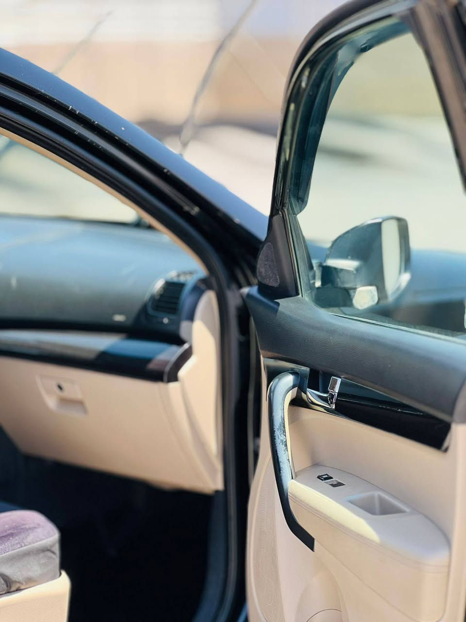 السلام عليكم

سورنتو موديل 11

امريكي مكفوله كفاله عامه ضررها بس شبر واحد بلجنطه هنا بلعراق

محرك 4/2400 دوش

5 راكب

2قطع تبريد
ماشية ١٦٠ 
مكانهة كربلاء طويريج  

السياره خير من الله ونضيفه بشكل
للاستفسار ***********
