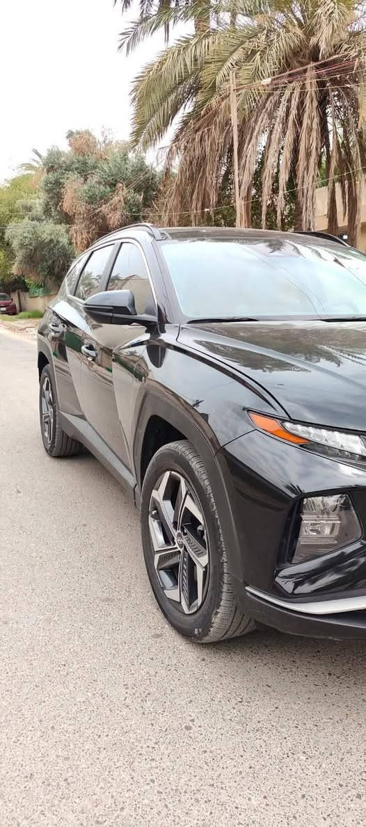 توسان موديل 2023 هايبرد وارد أمريكي
 رقم بغداد انكليزي بسمي 
 صور الضربه موجوده مع الصور
سعرها 188وبي مجال 
مكاني بغداد الاعظمية *********** 

مواصفات لمتد 1/1 VIP
1- بصمه + بصمه ابواب لمس
2- بانوراما 
3-كيج الكتروني متغير 
4- ( 4 انضمه قياده ) 
5-كير دكمه 
6-نقط عمياء
7-رادارات امامي خلفي جانبي
8-قيادة الية 
9- تشغيل عن بعد 
10-هندبريك بصمه
11-كشنات جلد 
12-كشنات كهرباء
13-كشنات خزن ميموري
14-كشنات  وتدفئه امامي خلفي وتدفئه استيرن
15-بك لايت لد
16- لايت لد + زينون
17- شاشة كبيرة لمس
18- تثبيت سرعة
19- صندوق كهربائي 
20- شارة جانبيه
21- ويل كب كبير كروم
22-تحديد مسار 
23-صندوق كهربائي
24- فول تحكمات ستيرن
25-تبريد لمس
26- السماعات شركة BOSE
26- شحن وايرلس
27-نظام gps خرائط
28- شفتات كير ب ستيرن
29- حساسات امامي خلفي
30 - تشغيل عن بعد 
31 - اوتو بارك 
32 - المرايه الوسطيه (اوتو دم ) 
33 - مود ادرايف ( اقتصادي - سمارت - سوبر ).
35 - نظام نزول منحدرات 
36 - نظام اضاءه داخليه لدات متغير الالوان ( الون الي تريده موجود )
37 - نظام التبريد دفيوز تبريد من كل الجهات 
38 - تبريد قطعتين امامي خلفي 
39 - الداخل لون اسود
40 - شاشه بيه ابل كار بلي 
‏41 - وبعد بيها مواصفات بغداد, العراق
