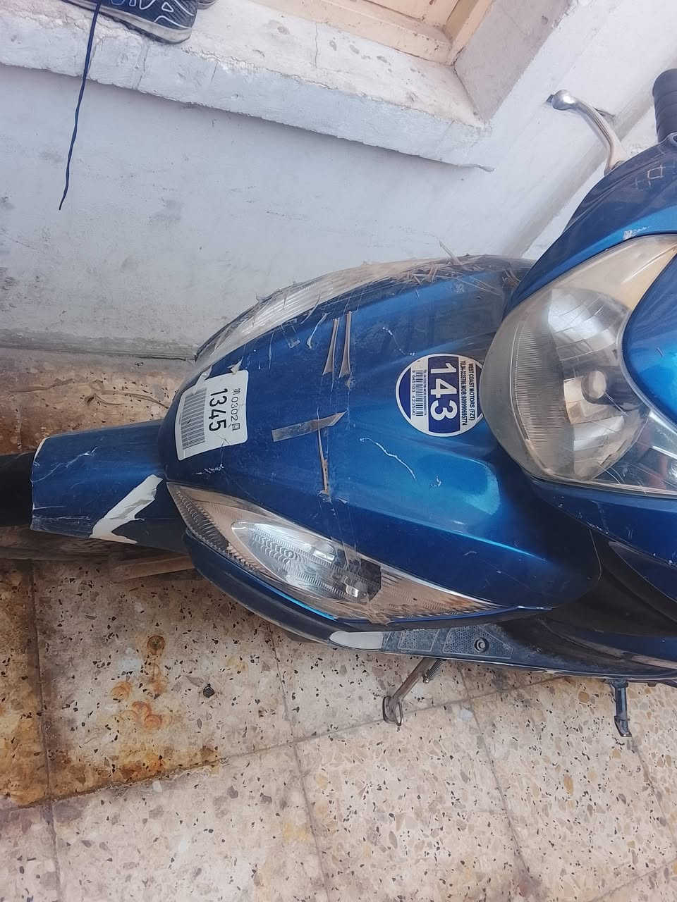للبيع دراجه ياباني سعر ٢٠٠ عوزها بس ترتيب دراجه شغاله مابيها شي عنوان حي البساتين رقم ***********
