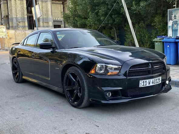 السلام عليكم دوج جارجر ٢٠١٤ 
ماشيه ٨٢ حقيقي سياره صارلها ٥ سنوات يمي 
Rt ٥٧٠٠ 
مكينه كير بلادي 
صبغ قطعتين فقط الحادث جاملغ وبنيد
عليها تحديث srtدعاميات وبنيد ودوسات 
السعر ١٥٢
***********
